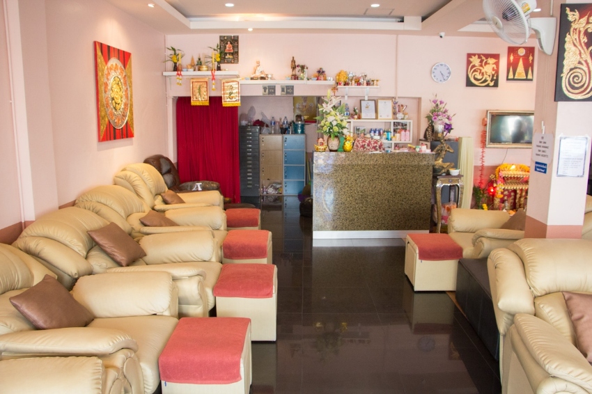 Pattaya Center Massage Shop Take Over Business For Sale Pattaya