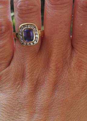 18 Carat gold ring Tanzanite & Diamonds Female 