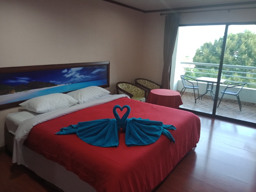 Pattaya Hill Resort 38 Sqm Sudio Condo With Sea View - 