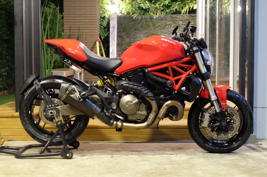 Ducati Monster 821