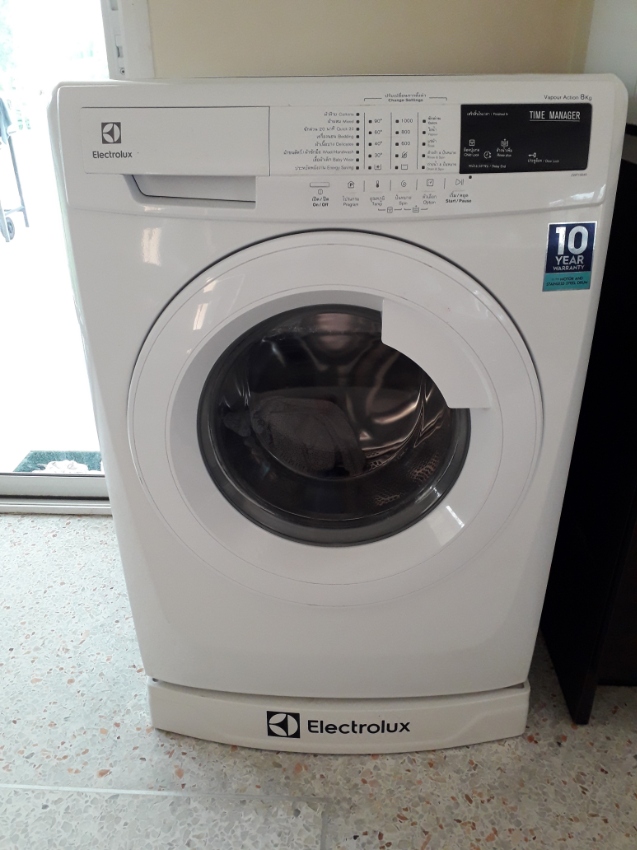 Washing machine electrolux 8kg | Household Goods & Appliances | Nong