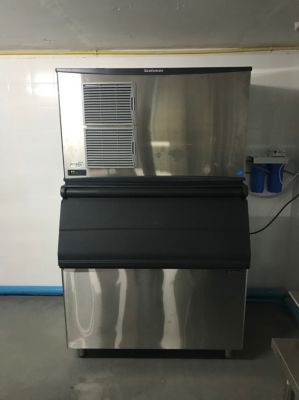 Ice machine for rental