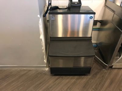 Ice machine for rental