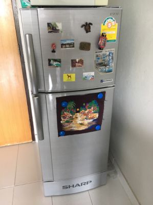 SHARP fridge/freezer 