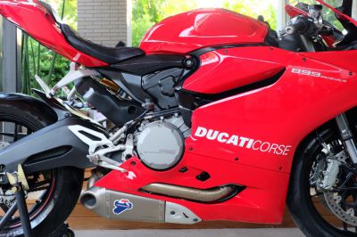 [ For Sale ] Ducati Panigale 899 2015 only 14,1xx kms !