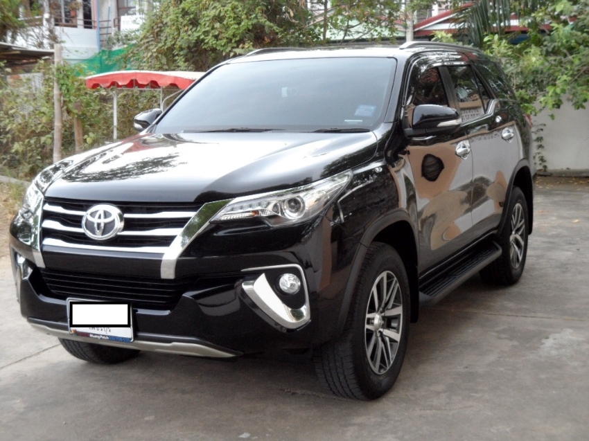 Our beautiful black  Toyota Fortuner  for sale latest model 