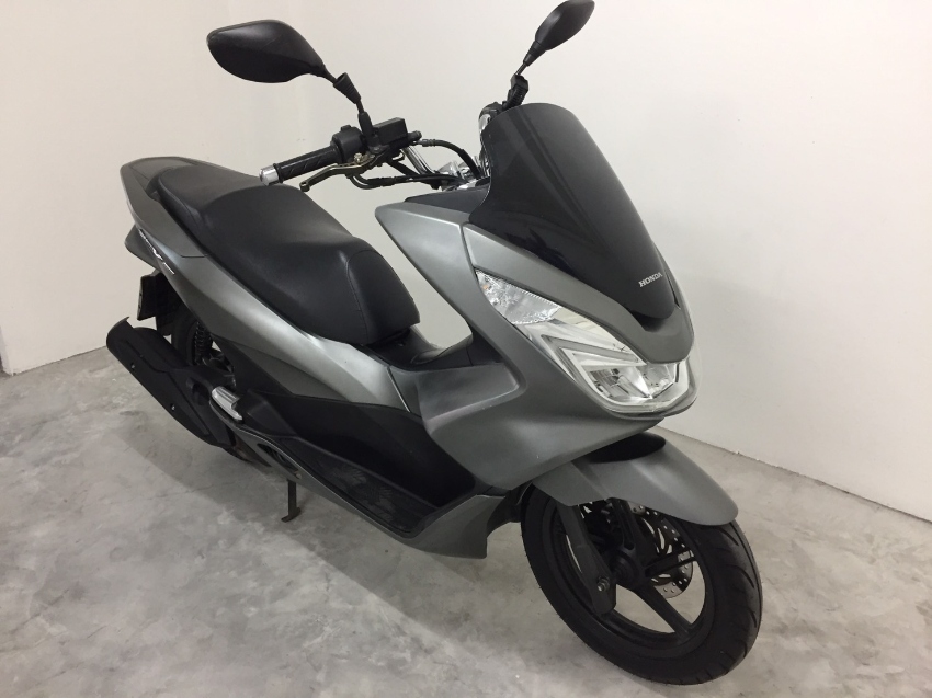 HONDA PCX 150 - EASY FINANCE - 49.950 Bath | 150 - 499cc Motorcycles