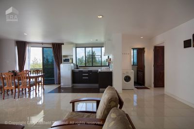 Attractive corner unit in The Royal Rayong