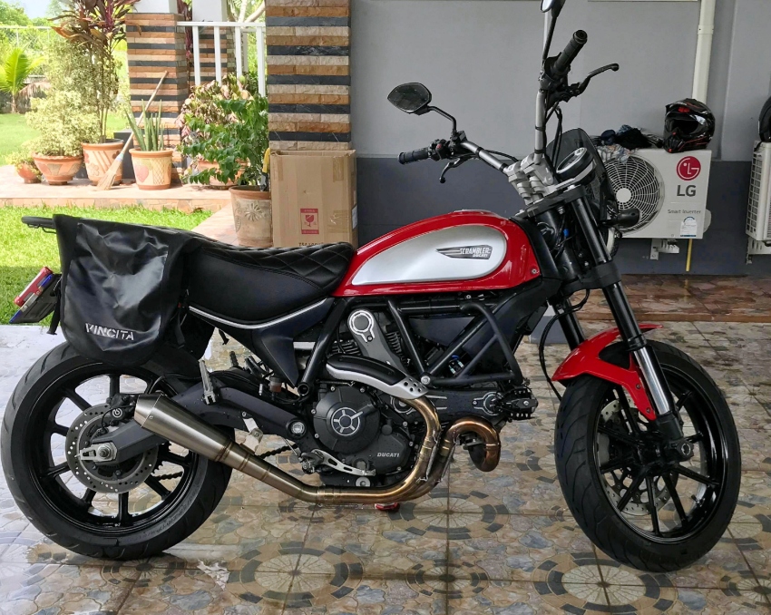 ducati scrambler icon 2015