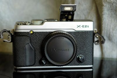 Fuji X-E2S Chrome Body Fujifilm X E2 S