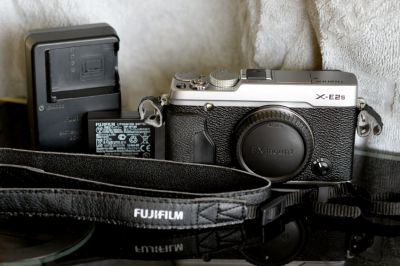 Fuji X-E2S Chrome Body Fujifilm X E2 S