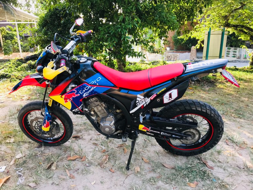 Honda CRF  250M 150  499cc Motorcycles for Sale Koh 