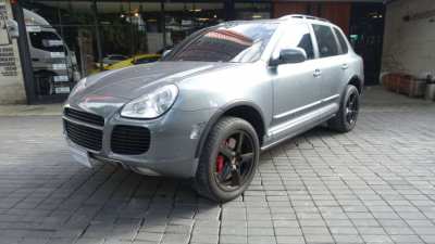 PORSCHE CAYENNE TURBO (955)