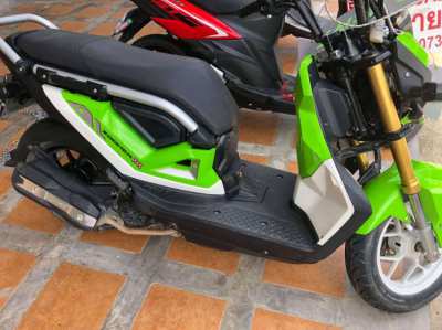 HONDA Zoomer