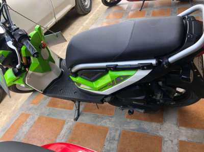 HONDA Zoomer