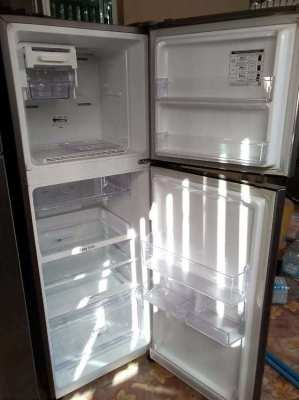 Refridgerator