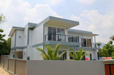 Villa for Sale with Seaview on Koh Samui / Ban Rak 5 Bedrooms