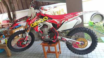 Honda CRF450R motocross Crf 450cc dirtbike off road bike enduro