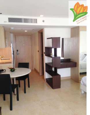 Studio Condo for rent at Pratumnak hill