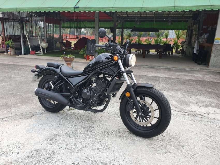 Honda cmx 300 rebel