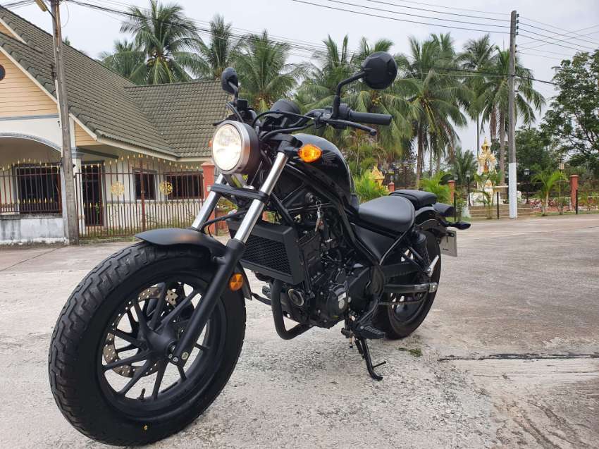 Honda cmx 300 rebel