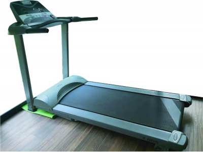 Sell second hand treadmill Healthstream T806 durable good condition.