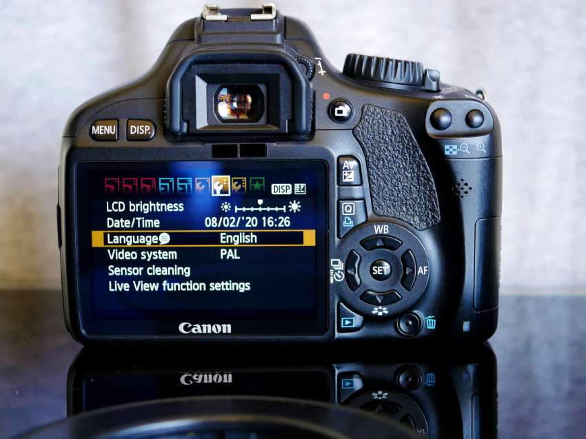 Canon 550d Rebel T2i Eos Kiss X4 Black Body Electronics Tv Pattaya City Central Bahtsold Com Baht Sold