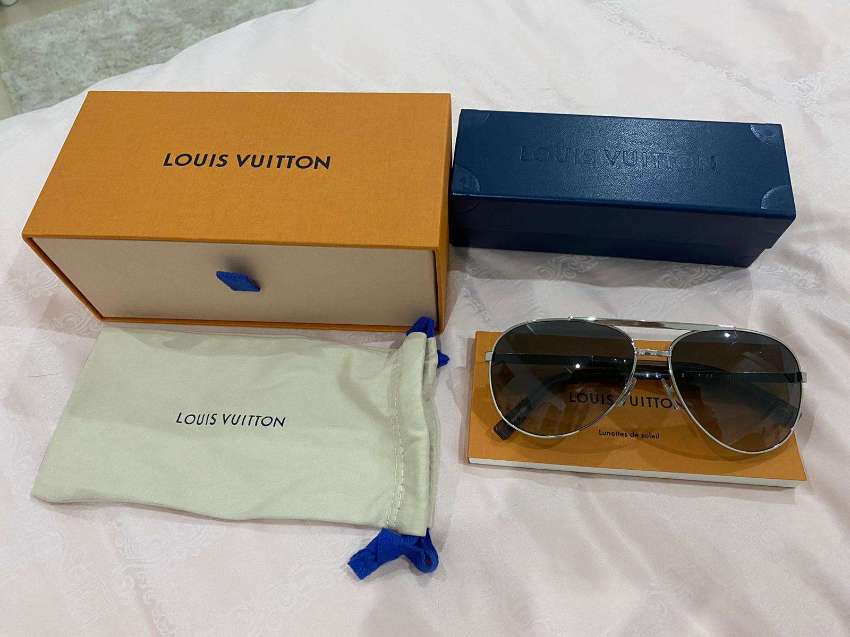 Louis Vuitton Mens Sunglasses | Clothing, Shoes & Accessories | Pattaya City Central | BahtSold ...