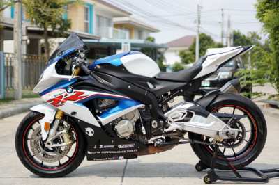 BMW S1000RR 2019 Pro ABS in SHOWROOM condition! With only 5,5xx km!