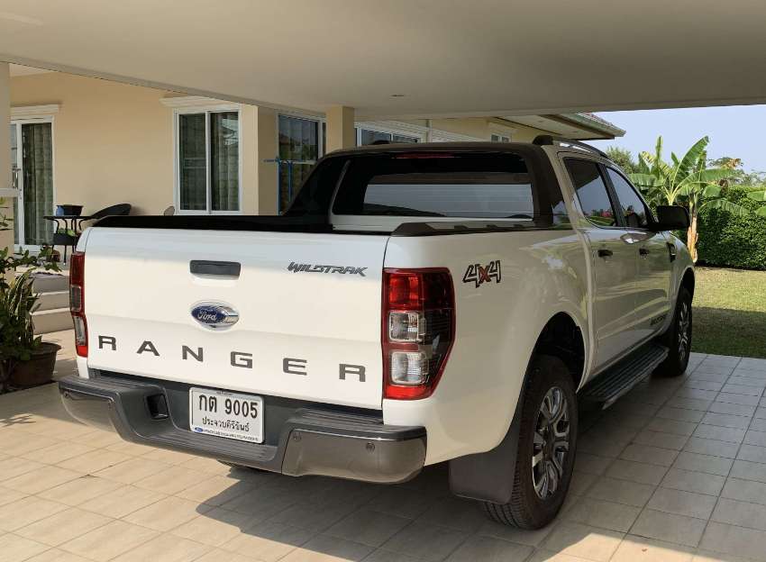 Ford Ranger Wildtrak 3.2L 200HP | Pick Up Trucks For Sale | Hin Lek Fai