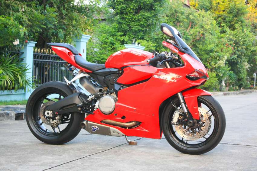  For Sale Ducati Panigale 899 2015 best condition 500 