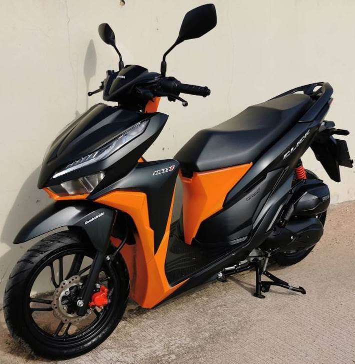 10 2022 Honda  Click 150 4xxxkm 52 900  Finance by shop 