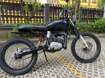 Yamaha DT 125 Custom 