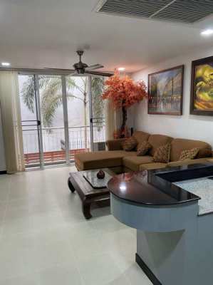 Bayhouse Condo For Sale on Pattaya Beach