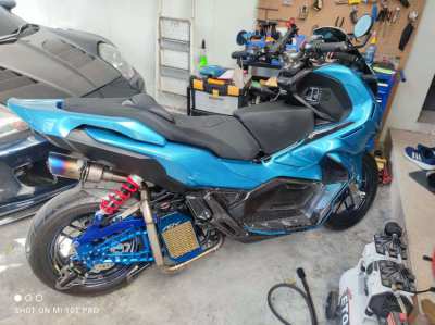 Honda adv 150 Modified 