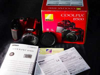 Red Nikon Coolpix B500 22.5-900mm Wi-Fi NFC Bluetooth BLE, 40x Zoom