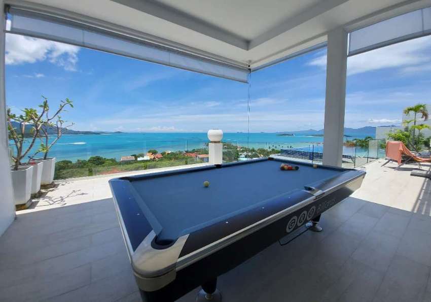 Modern look pool table 8ft