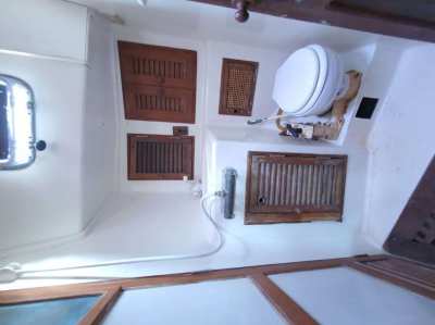 50' centre cockpit blue water cruiser for sale. Price reduced.