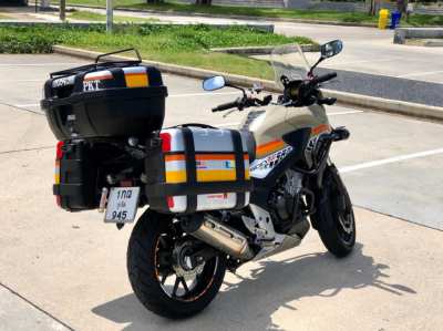 Honda cb500x GIVI BOX