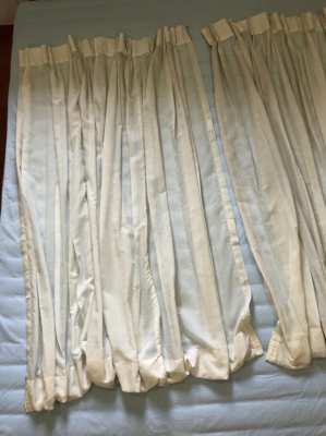 White curtains ,white drapes 2 pieces ca. 1,47m x 1,20 m 