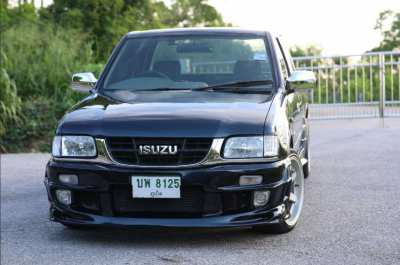 Automatic Isuzu Dragon Eyes TFR - Power Truck