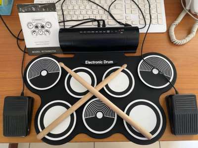 Electronic Drum Set