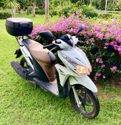 Honda Click with Back Box .. 1,500฿ per Month