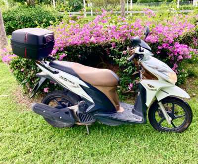 Honda Click with Back Box .. 1,500฿ per Month