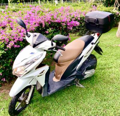 Honda Click with Back Box .. 1,500฿ per Month