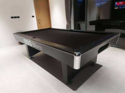 Gladiator Pool Table 7ft / Slate bed / Free accessories / Ball return 