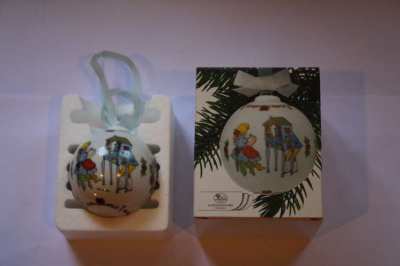 Hutschenreuther Porcelain Christmas Ball 1987