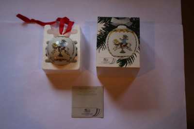 Hutschenreuther Porcelain Christmas Ball 1988