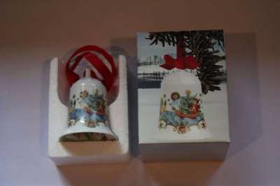 Hutschenreuther Porcelain Christmas Bell 1982 - Coastal Landscape