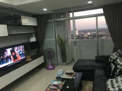 Sell 3 br 130 sqm - Moneterey Place, Soi Phai Singto MRT Queen Sirikit